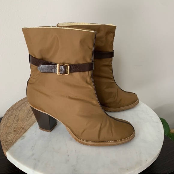 Vintage boot GOLO brand high heel boots, Nylon Tan Size 7 Vibram Sole Waterproof - Picture 3 of 15